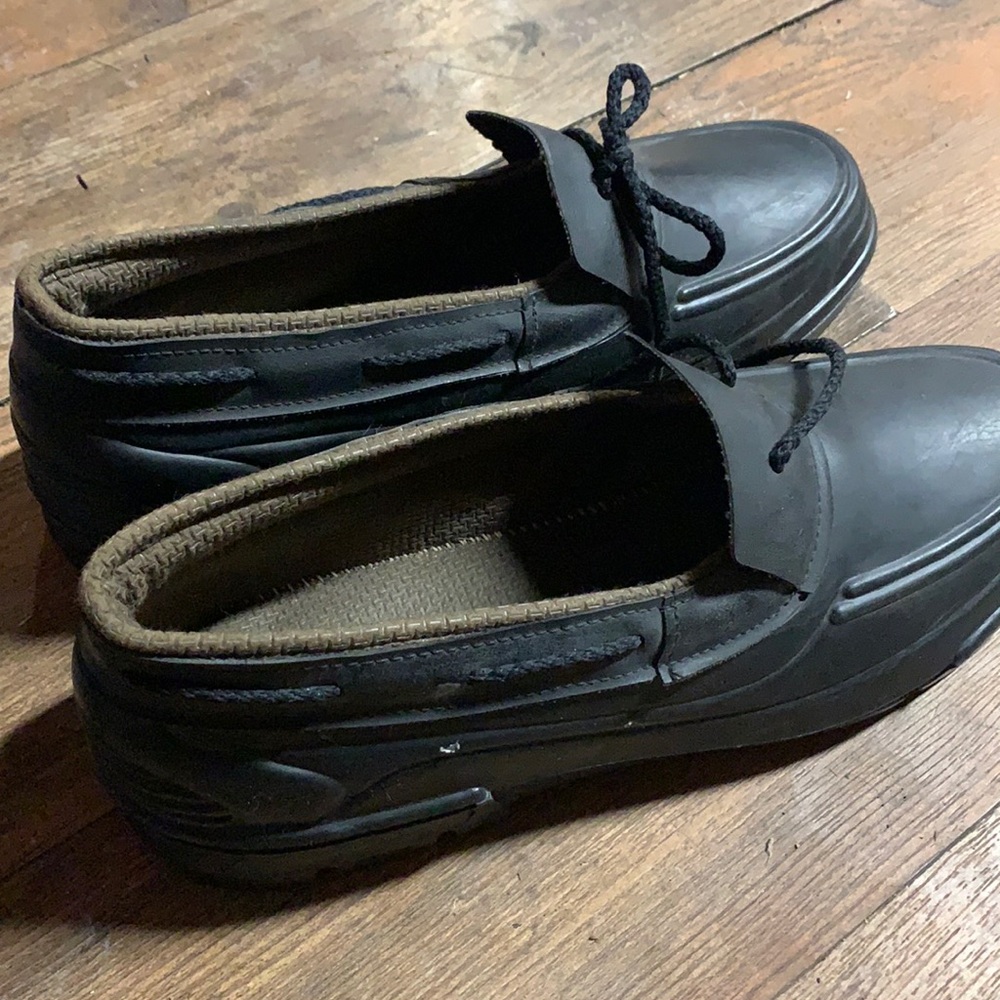 NWOT Italian Duck Boots